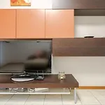 Apartamento Smeraldo Family 18 *