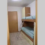 Apartamento Smeraldo Family 18 *